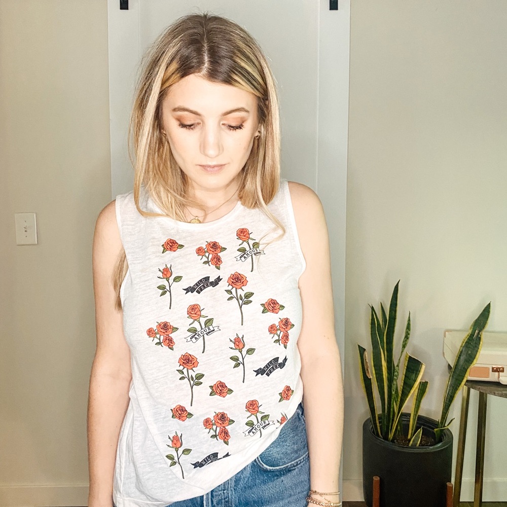 Express 🥀 Rose Tank - Picture 3 of 6